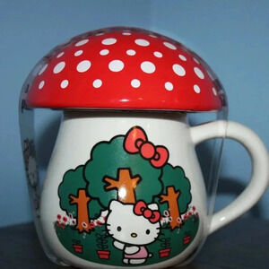 Bioworld Hello Kitty Sanrio Mushroom Shaped Ceramic Mug